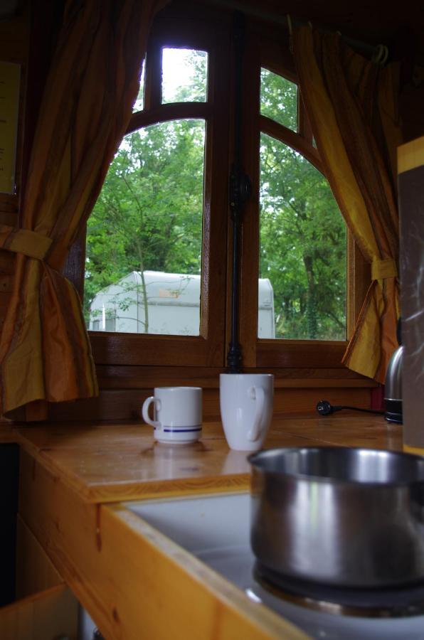 Hotel Camping La Bergerie à La Chapelle-Achard Extérieur photo