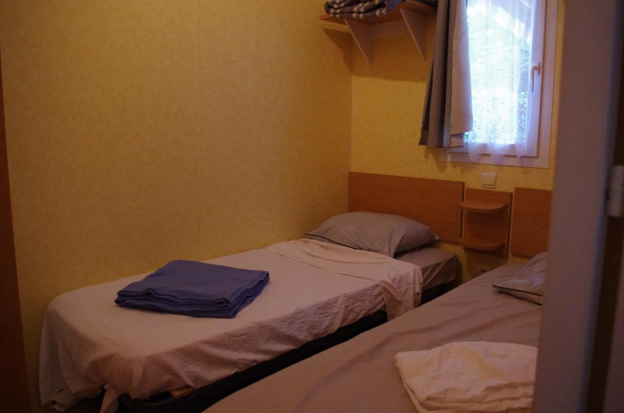 Hotel Camping La Bergerie à La Chapelle-Achard Extérieur photo