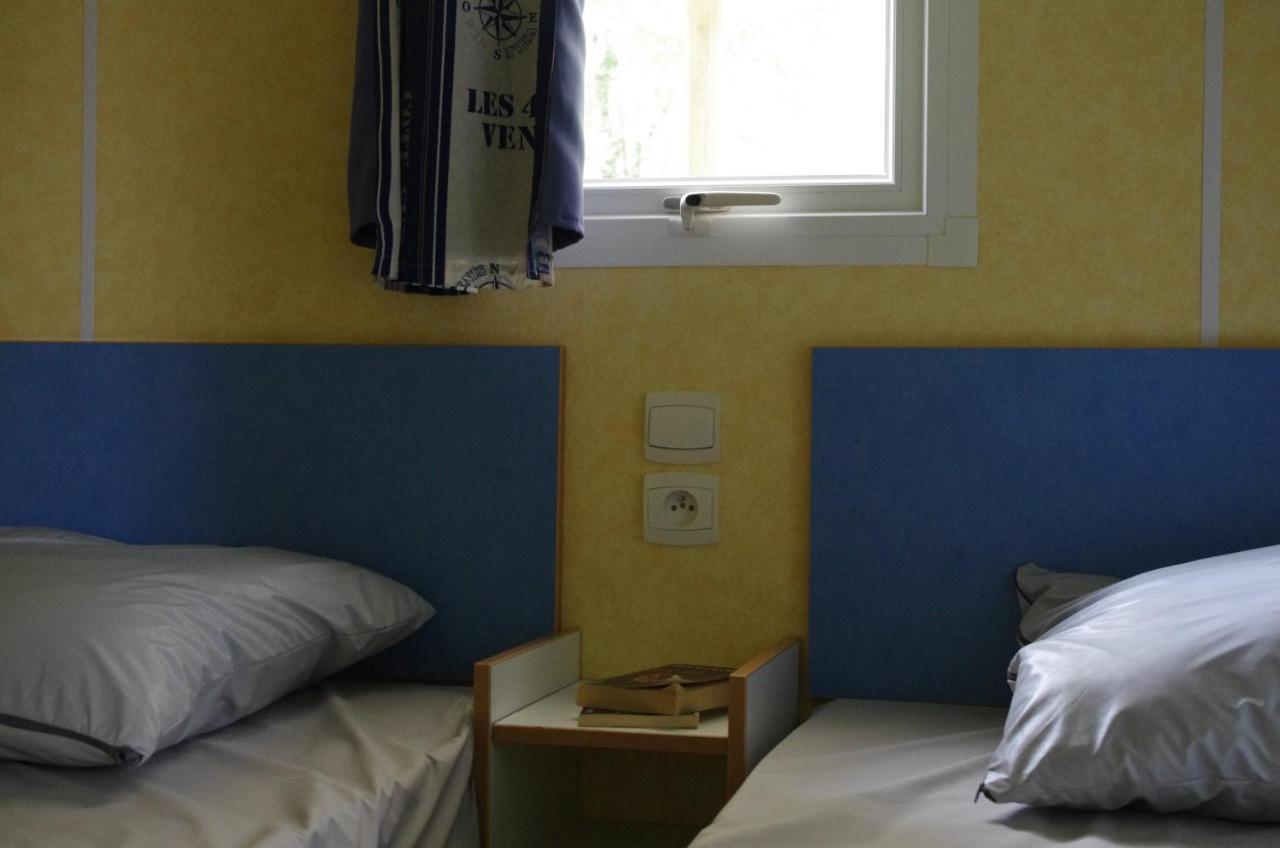 Hotel Camping La Bergerie à La Chapelle-Achard Extérieur photo