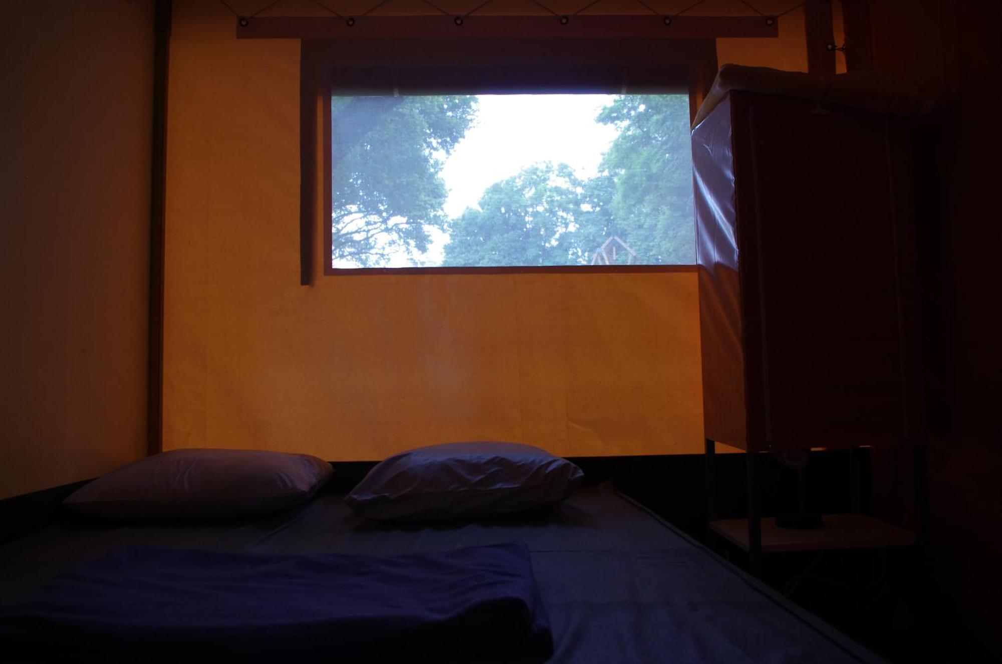 Hotel Camping La Bergerie à La Chapelle-Achard Chambre photo